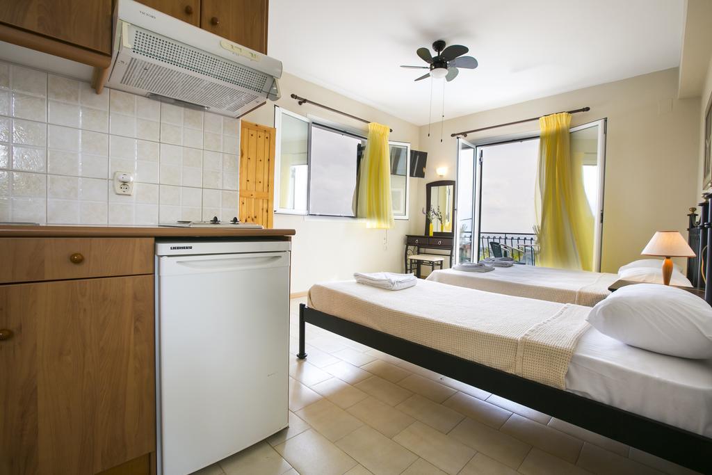 Irena Studios & Apartments Svoronata Exteriér fotografie